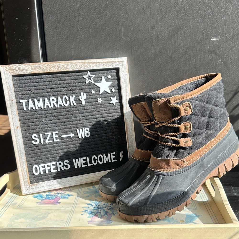 Tamarack Women's Quilted Duck Boots